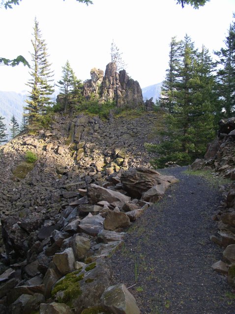 4.30.06 Hamilton Mountain 116 